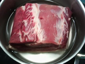 Fleischgerichte:Gespickter Karreebraten - Rezept - Bild Nr. 4