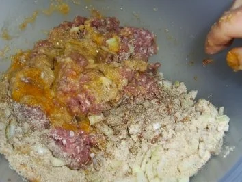 Rezept: Hackbraten mit Bildern Bild Nr. 5 Hackbraten mit Bildern - Rezept - Bild Nr. 5