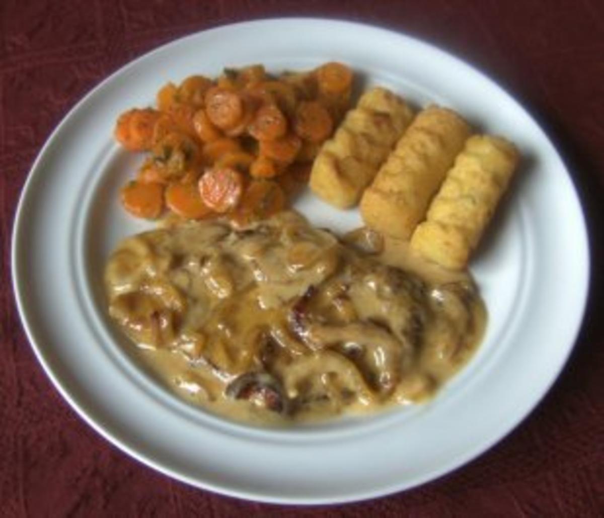 Kasseler Steaks in zwiebeliger Honig - Senf - Soße - Rezept - kochbar.de