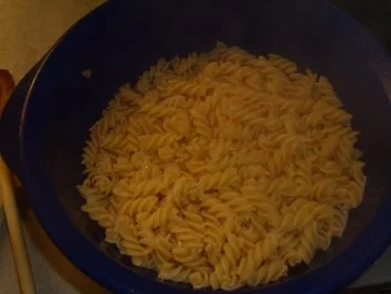 Rezept: Nudelgerichte: Nudeln mit Petersilie in Butter geschwenkt Bild Nr. 2 Nudelgerichte: Nudeln mit Petersilie in Butter geschwenkt - Rezept - Bild Nr. 2