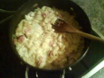 Nudeln in Schinken-Zwiebel-Käsesoße - Rezept - Bild Nr. 7