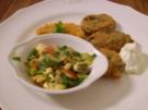 Frikadellen mit Weizengrütze und türkischem Hirtensalat - Rezept