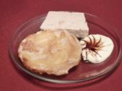 Karamellisierte Apfeltarte mit selbst gemachtem Zimt-Marzipaneis - Rezept