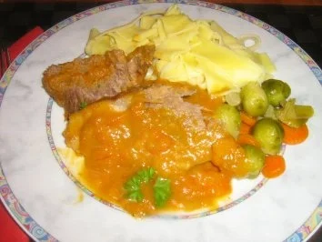 Rinderschmorbraten mit Bandnudeln und Wintergemüse - Rezept - Bild Nr. 8