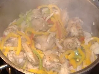 Hähnchenflügel mit fritierten Kartoffeln - Rezept - Bild Nr. 4