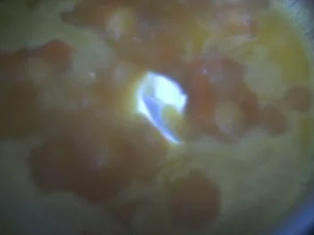 Rezept: Kürbissuppe nach Eigenkreation gekocht und lecker geworden Bild Nr. 8 Kürbissuppe nach Eigenkreation gekocht und lecker geworden - Rezept - Bild Nr. 8