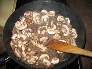 Maccaroniauflauf - Jägerart - Rezept - Bild Nr. 5