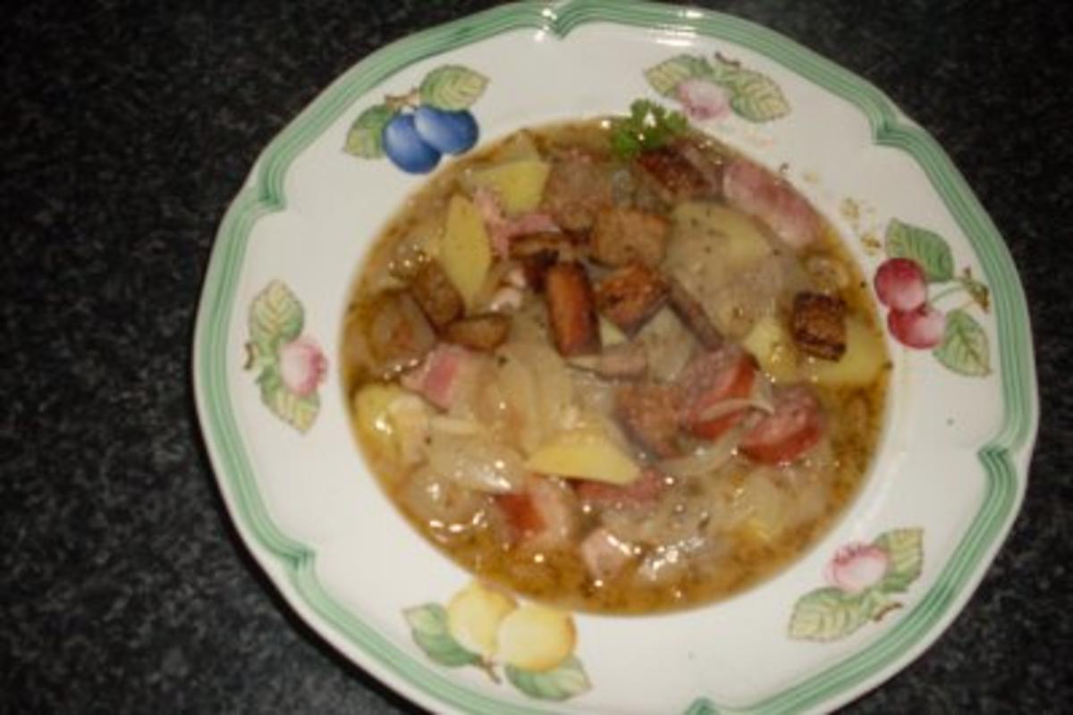 Bilder für Rheinische Zwiebelsuppe... - Rezept