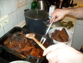 Rippchen mit Kartoffelbrei und Bohnen - Rezept - Bild Nr. 2