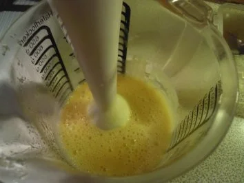 Apfelcreme mit Knuspernüßchen - Rezept - Bild Nr. 3