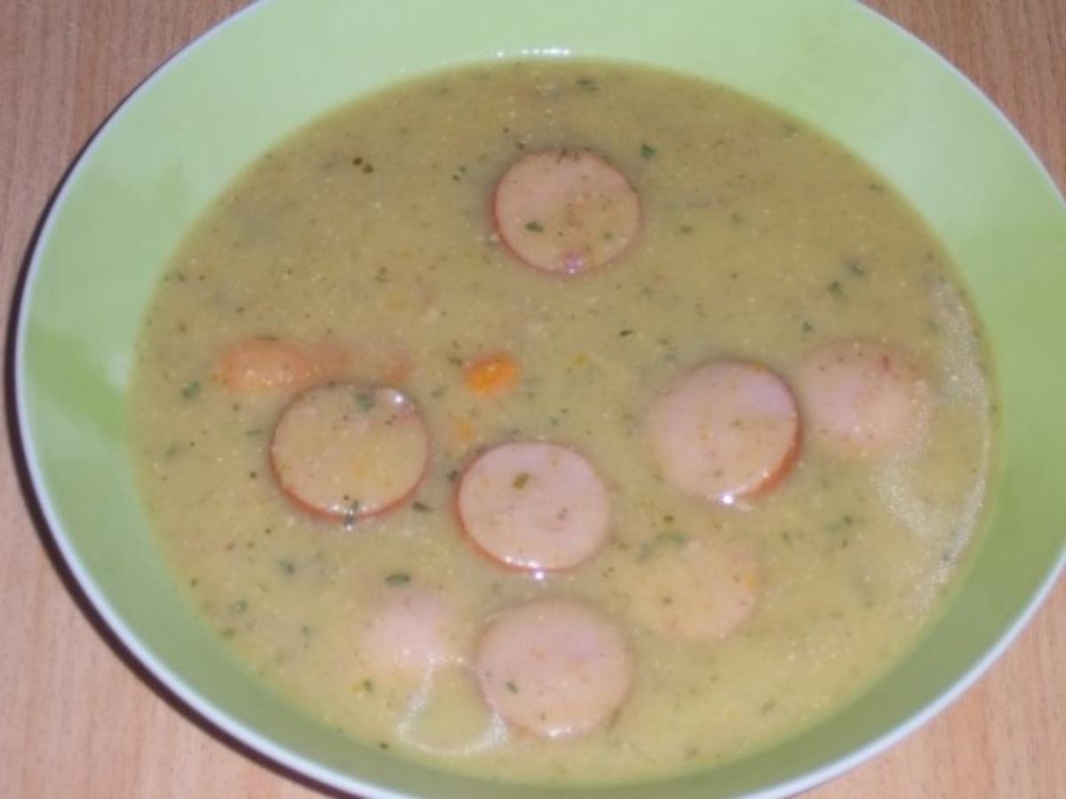 boto&amp;#39;s Kartoffelcremesuppe mit Bockwürsten - Rezept - kochbar.de