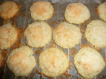 Mürbeteigkekse mit Kokoshaube... - Rezept - Bild Nr. 4