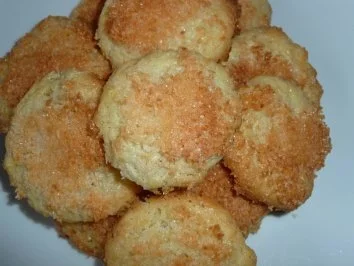 Mürbeteigkekse mit Kokoshaube... - Rezept