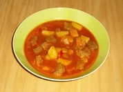 Ungarische Gulaschsuppe pikant gewürzt - Rezept