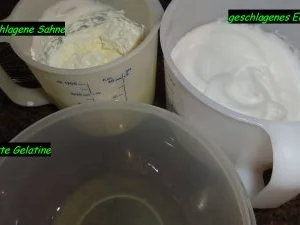 Biskuit:  JOGHURT - KÄSE- SAHNE - Rezept - Bild Nr. 4