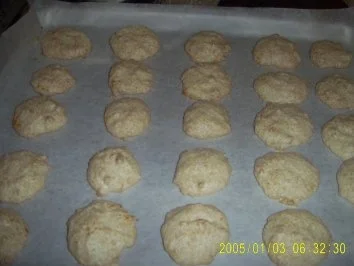 Rezept: Weihnachtsbäckerei Kokosmakronen Bild Nr. 4 Weihnachtsbäckerei Kokosmakronen - Rezept - Bild Nr. 4