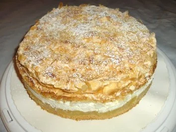 Rezept: Apfeltorte mit Baiserhaube Bild Nr. 2 Apfeltorte mit Baiserhaube - Rezept - Bild Nr. 2