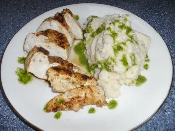 Rezept: Hähnchenfilet mit Selleriepüree Hähnchenfilet mit Selleriepüree - Rezept