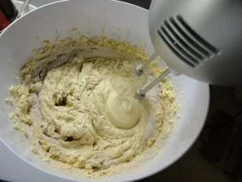 Rotweingugelhupf - Rezept - Bild Nr. 4