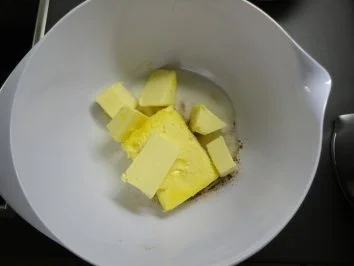 Rotweingugelhupf - Rezept - Bild Nr. 3