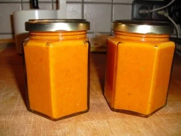 Rezept: Knobipaste zum verfeiner von Saucen Knobipaste zum verfeiner von Saucen - Rezept