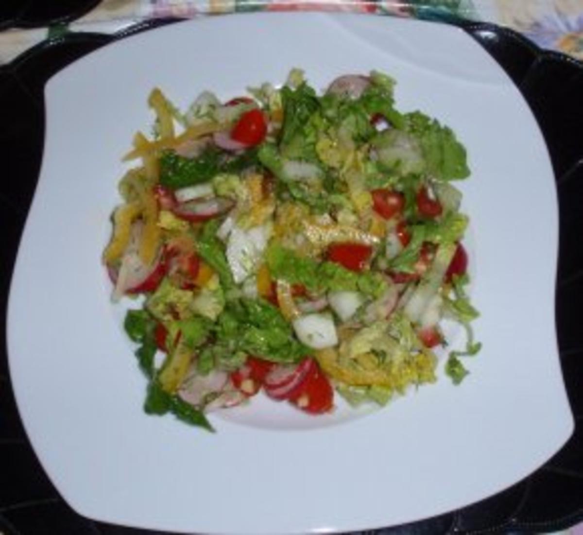 Bunter Salat mit Hähnchenstreifen - Rezept - Bild Nr. 6