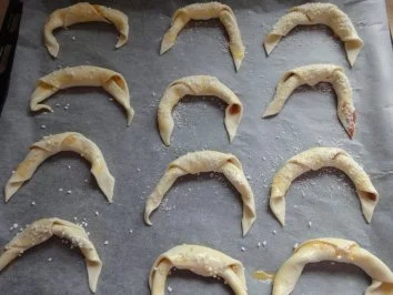 Rezept: Süße Hörnchen Bild Nr. 4 Süße Hörnchen - Rezept - Bild Nr. 4