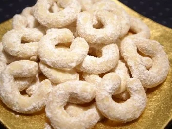 Rezept: Weihnachtsplätzchen - Vanillekipferl Weihnachtsplätzchen - Vanillekipferl - Rezept