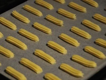 Weihnachtsplätzchen - Pariser Kipferl - Rezept - Bild Nr. 3