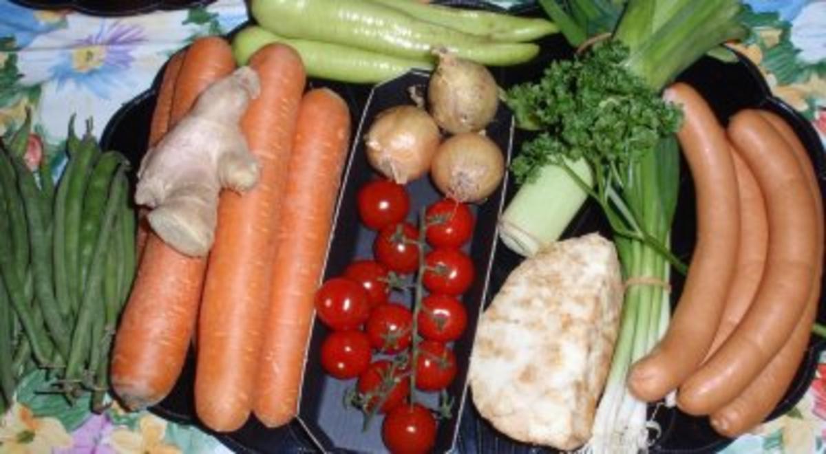 Karotten-Gemüse-Eintopf mit gebratenen Würstchenwürfel - Rezept - Bild Nr. 2