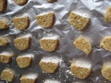 Weihnachtsplätzchen- Exklusive Nussscheibchen - Rezept - Bild Nr. 4