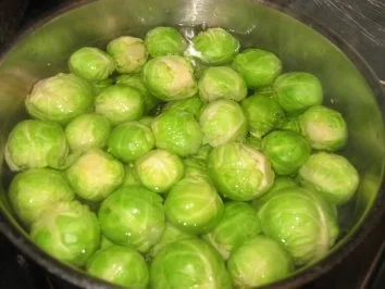 Beilage: Gebratener Rosenkohl - Rezept - Bild Nr. 3