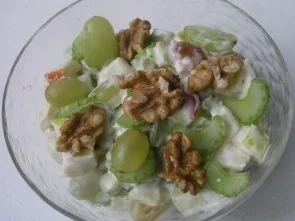 Salat à la Waldorf - Rezept