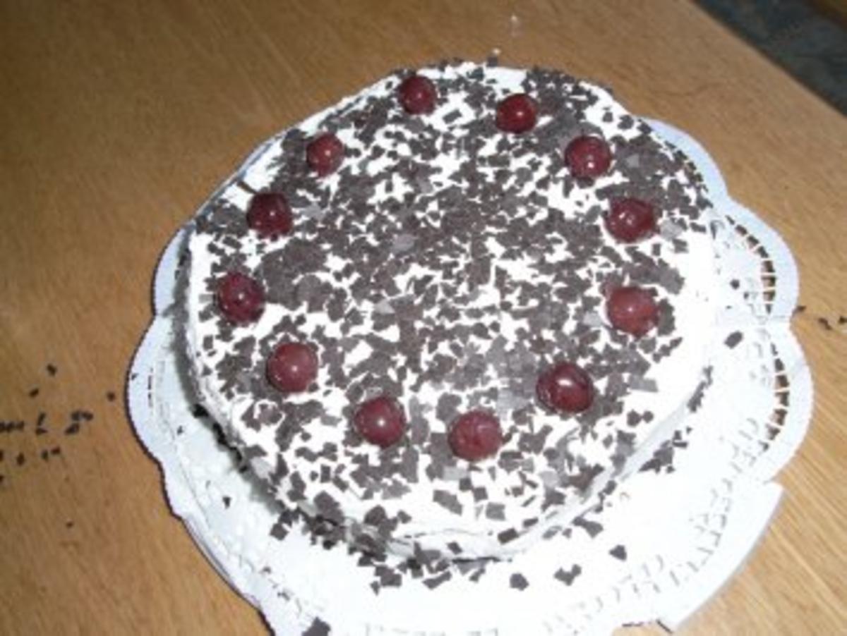 Schwarzwälder - Kirschtorte - Rezept - Bild Nr. 4