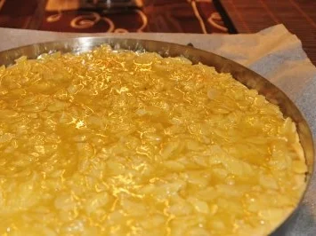 Rezept: Apfelkuchen mit Bienenstichbelag Bild Nr. 4 Apfelkuchen mit Bienenstichbelag - Rezept - Bild Nr. 4