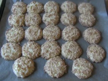 Rezept: Kokosmakronen Bild Nr. 2 Kokosmakronen - Rezept - Bild Nr. 2