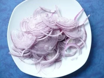 Rezept: Feldsalat mit Thunfisch Bild Nr. 4 Feldsalat mit Thunfisch - Rezept - Bild Nr. 4