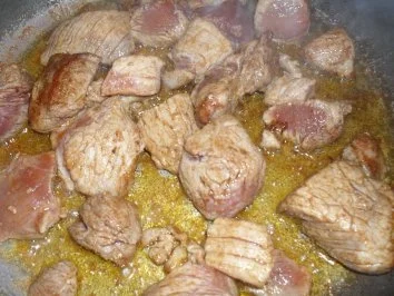 Rezept: Rotweingulasch Bild Nr. 3 Rotweingulasch - Rezept - Bild Nr. 3