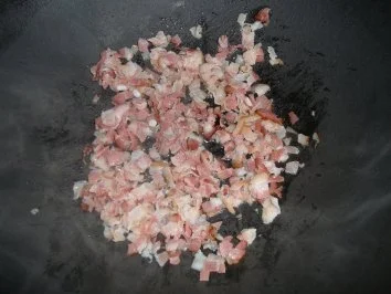 Rezept: Pikantes Kartoffelgulasch Bild Nr. 2 Pikantes Kartoffelgulasch - Rezept - Bild Nr. 2