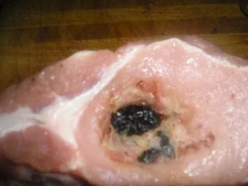 Schweinskarree mit Chillipflaumen - Rezept - Bild Nr. 4