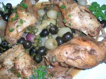 Rezept: Kaninchen mit Oliven und Balsamico-Weißwein-Sauce (Coniglio con le olive) Bild Nr. 2 Kaninchen mit Oliven und Balsamico-Weißwein-Sauce (Coniglio con le olive) - Rezept - Bild Nr. 2