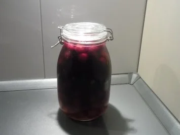 Rezept: Kirsch - Aufgesetzter Bild Nr. 7 Kirsch - Aufgesetzter - Rezept - Bild Nr. 7