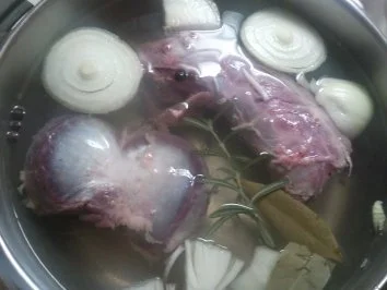 Rezept: Putensüppchen Bild Nr. 3 Putensüppchen - Rezept - Bild Nr. 3