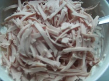 Rezept: Wurstsalat mal anders Bild Nr. 2 Wurstsalat mal anders - Rezept - Bild Nr. 2