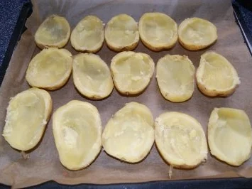 Ofenkartoffeln mit Sauerrahmdip - MEGAKÖSTLICH - Rezept - Bild Nr. 2