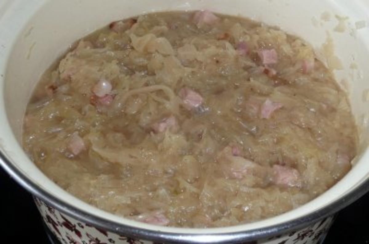 Eintopf: Sauerkraut mit Kasseler, gerösteten Paprikaschoten und Crème leicht - Rezept - Bild Nr. 3
