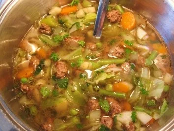 Frühlingssuppe mit Rinderhack ... - Rezept - Bild Nr. 5