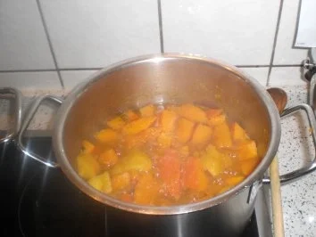 Rezept: Kürbissuppe "fuego" Bild Nr. 3 Kürbissuppe "fuego" - Rezept - Bild Nr. 3