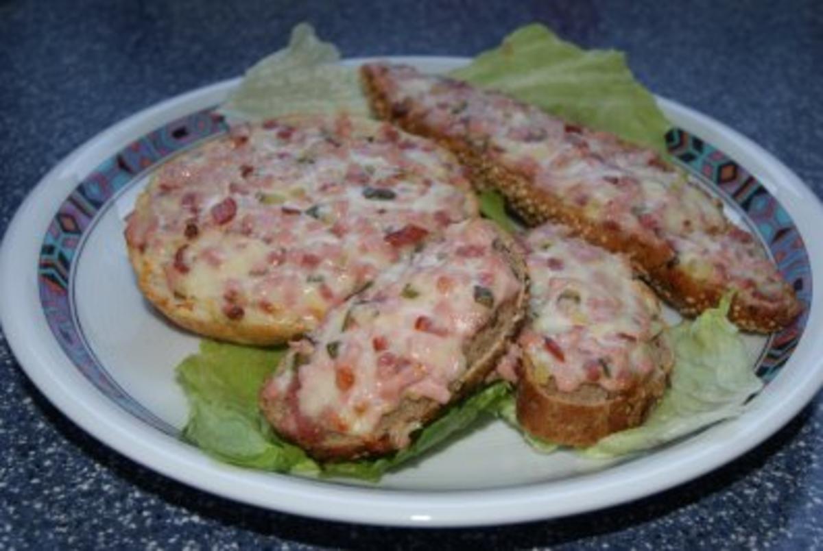 Pizzabrötchen - Rezept