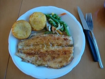 Rezept: Forellenfilet mit Röstgemüse und Rösttinchen Forellenfilet mit Röstgemüse und Rösttinchen - Rezept